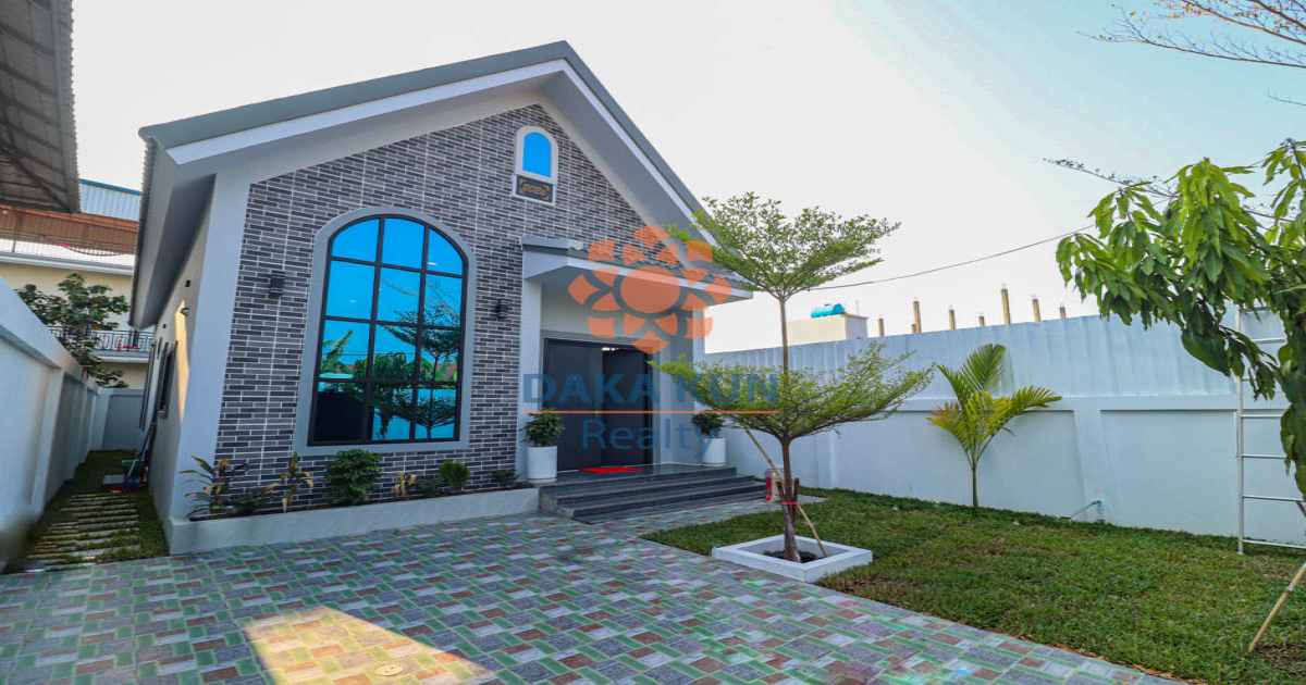 2 Bedrooms House for Rent in Siem Reap City, Sala Kamreuk