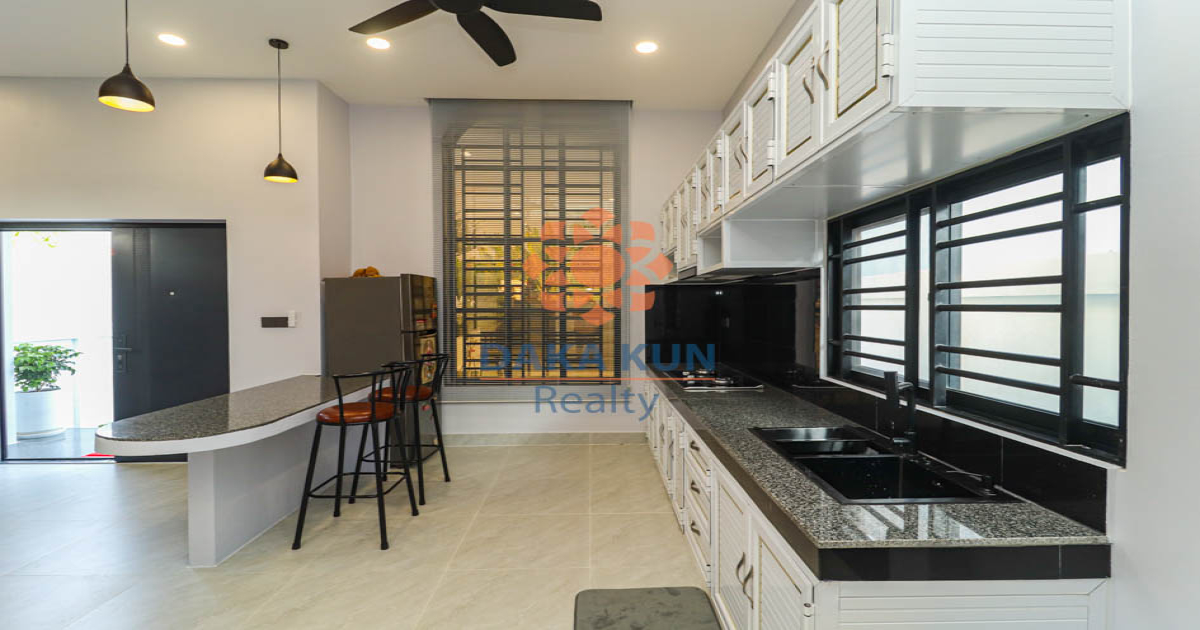 2 Bedrooms House for Rent in Siem Reap City, Sala Kamreuk