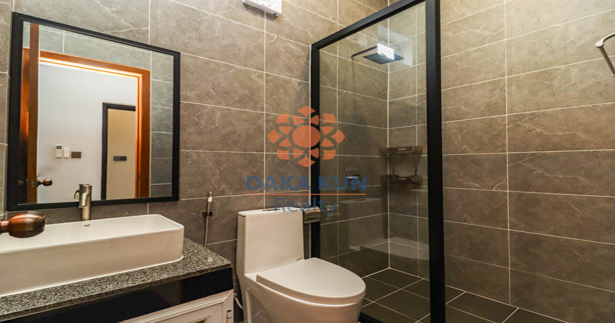 2 Bedrooms House for Rent in Siem Reap City, Sala Kamreuk