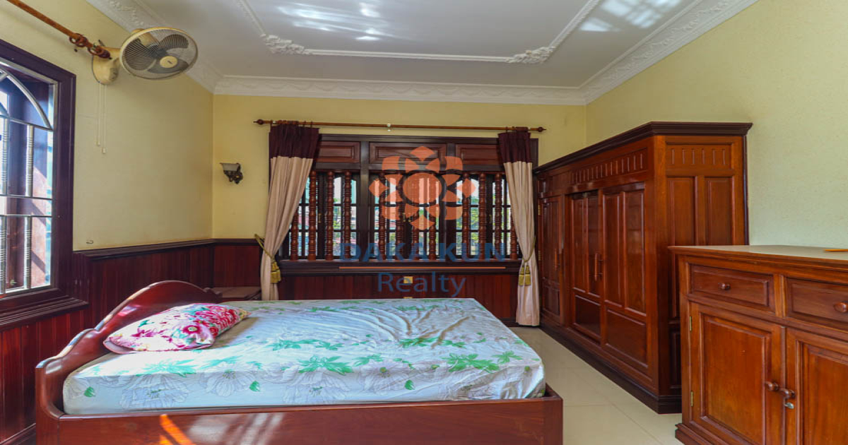 10 Bedrooms House for Rent in Siem Reap City, Svay Dangkum