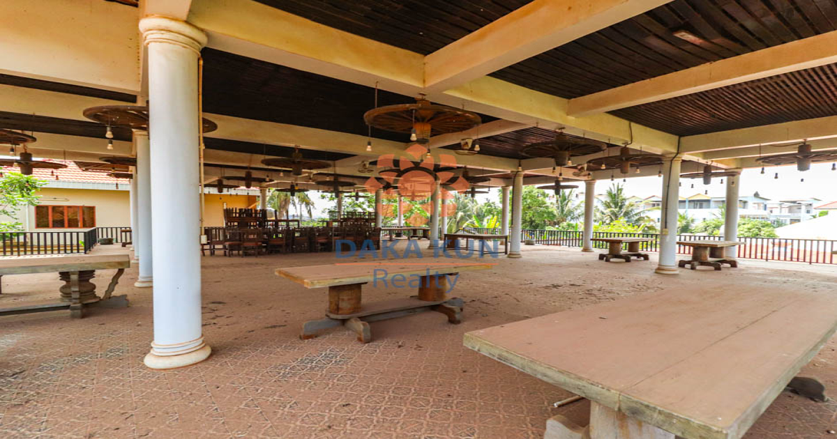 Land and Commercial Building for Sale in Siem Reap City, Sala Kamreuk