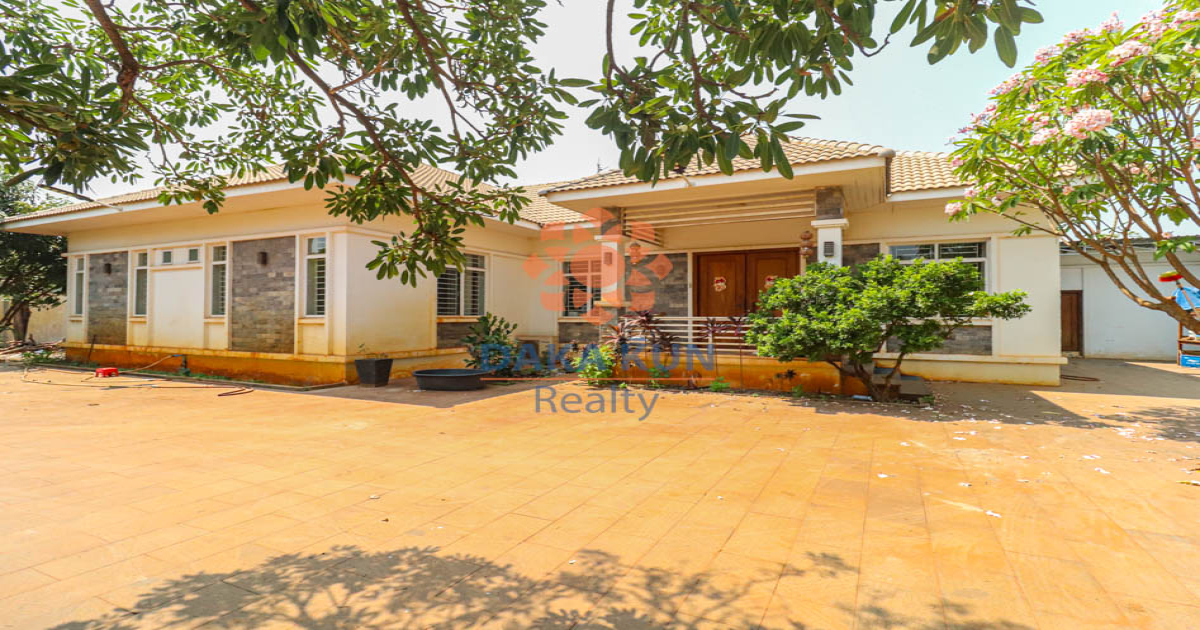 Land and Commercial Building for Sale in Siem Reap City, Sala Kamreuk