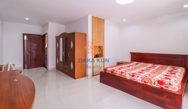 3 Bedrooms House for Rent in Siem Reap-Svay Dangkum