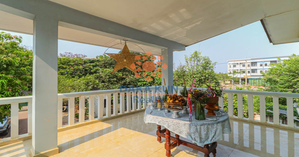 8 Bedrooms House for Rent in Siem Reap City