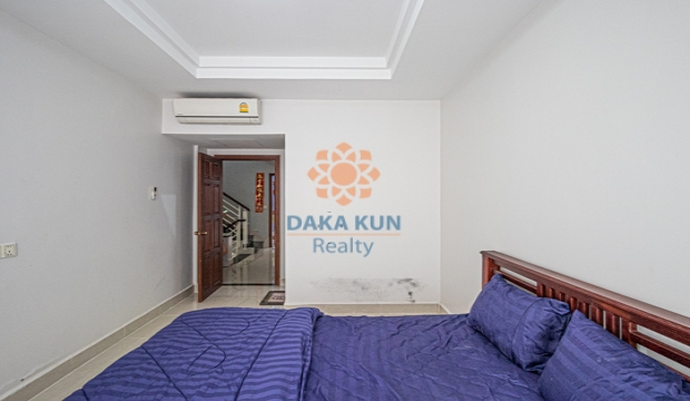 4 Bedrooms Villa for Sale in Siem Reap-Svay Dangkum