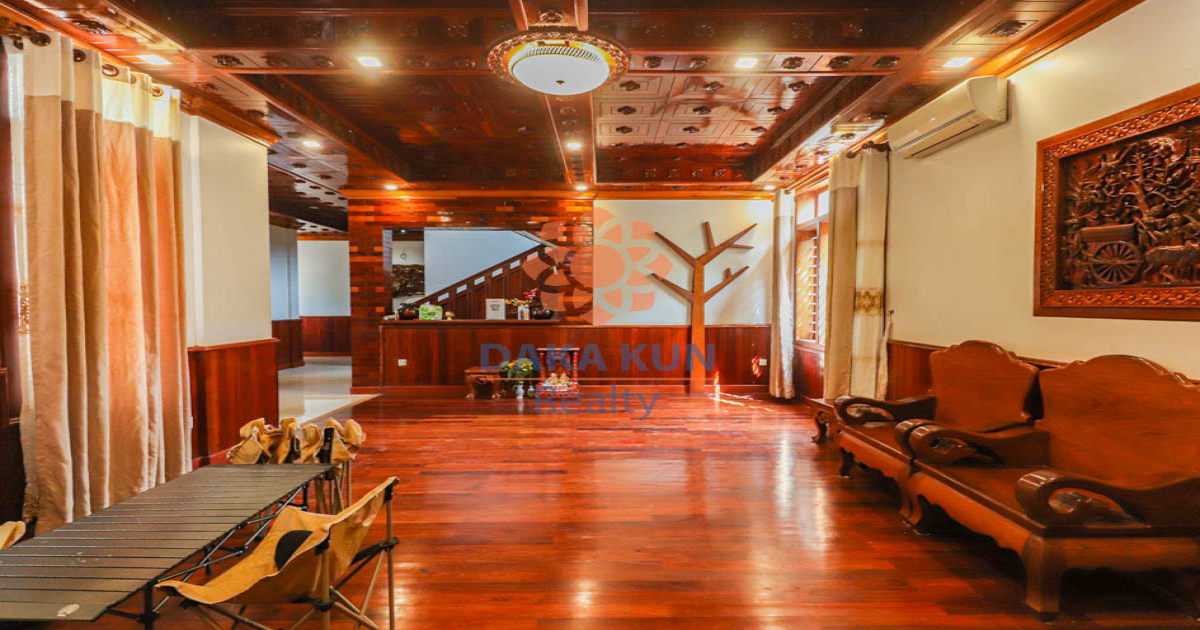 6 Bedrooms House for Rent in Siem Reap, Svay Dangkum