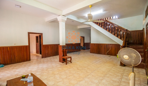 6 Bedrooms House for Rent in Krong Siem Reap-Sla Kram