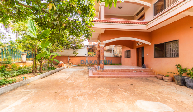 6 Bedrooms House for Rent in Krong Siem Reap-Sla Kram