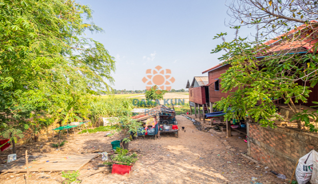 Land for Sale in Krong Siem Reap-near Phnom Krom