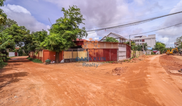 3 Bedrooms House for Rent in Siem Reap-Svay Dangkum