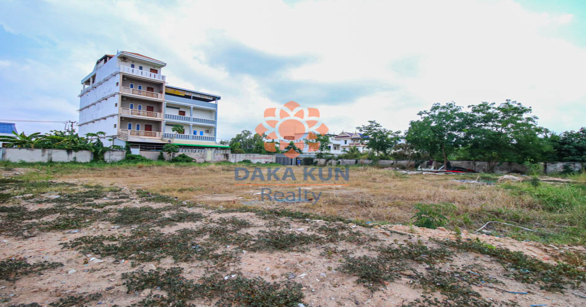 Land for Sale in Siem Reap City, near Psar Kraoum Rd