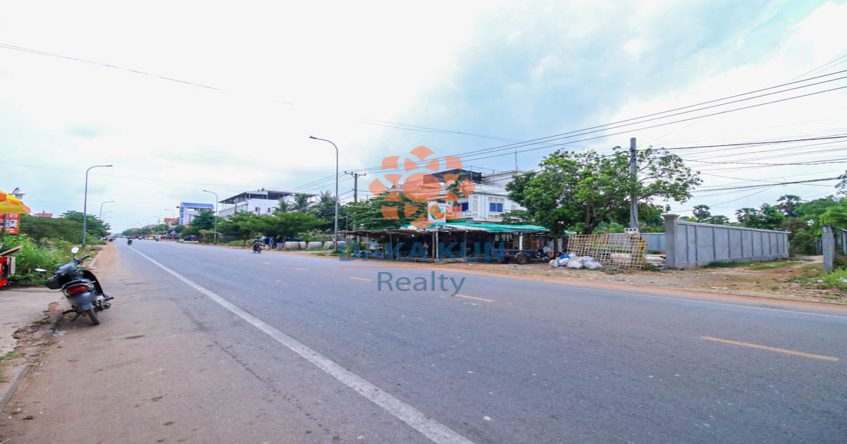 Land for Sale in Siem Reap City, near Psar Kraoum Rd