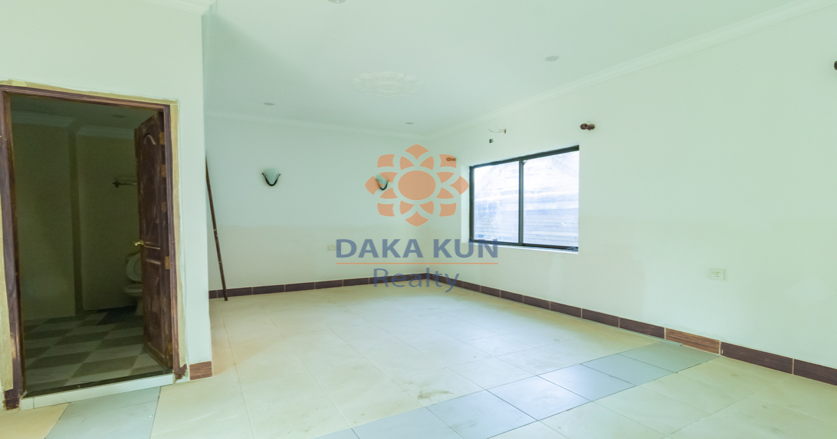 Guesthouse for Sale In Siem Reap City-Svay Dangkum