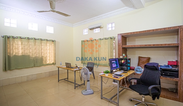 5 Bedrooms House for Rent in Siem Reap-Svay Dangkum