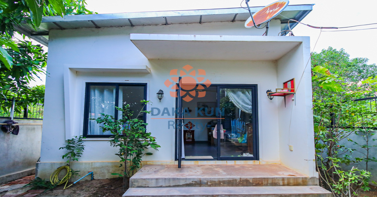 2 Bedrooms House for Sale in Siem Reap City, Svay Dangkum
