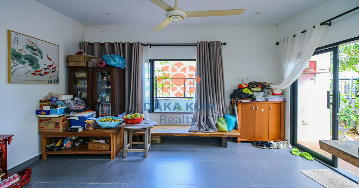 2 Bedrooms House for Sale in Siem Reap City, Svay Dangkum