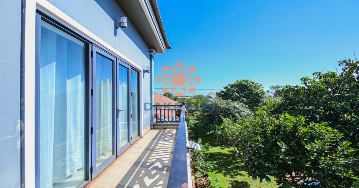 5 Bedrooms House for Rent in Siem Reap City, Chreav