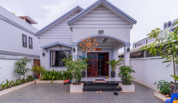 2 Bedrooms House for Rent in Siem Reap-Sla Kram