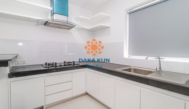 2 Bedrooms Apartment for Rent in Siem Reap-Sala Kamreuk