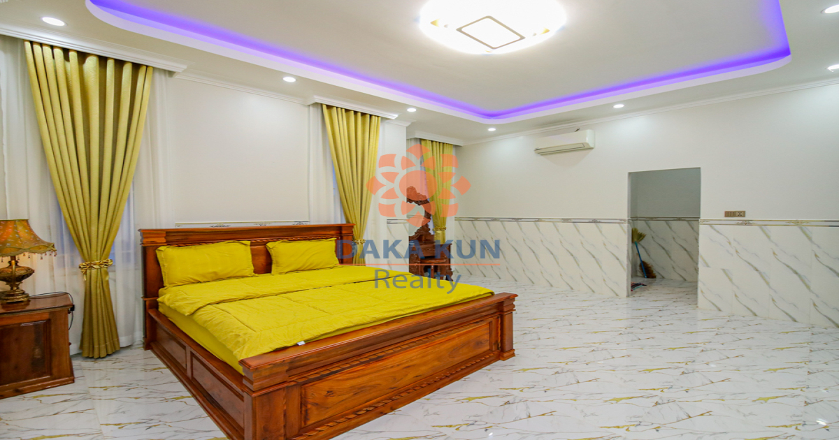 House for Sale near Prey Kuy roundabout, in Siem Reap