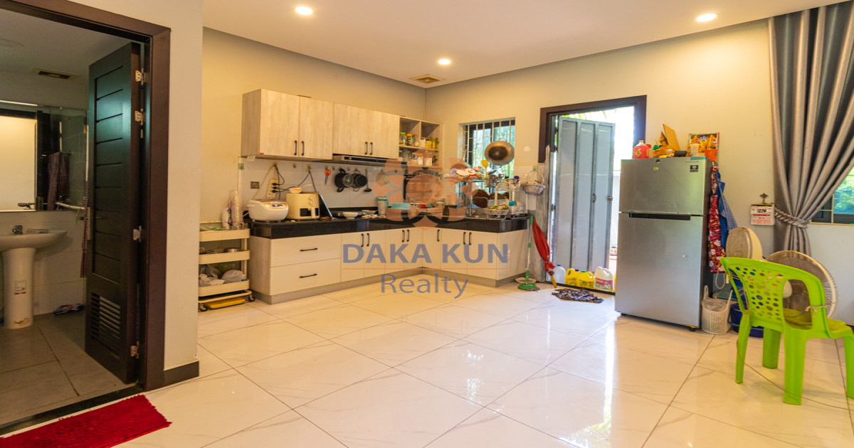 3 Bedrooms Twin-Villa for Sale in Siem Reap City