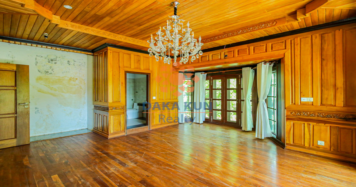 5 Bedroom House for Sale in Siem Reap City, Sala Kamreuk