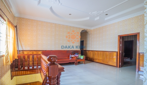 5 Bedrooms House for Rent in Siem Reap-Svay Dangkum