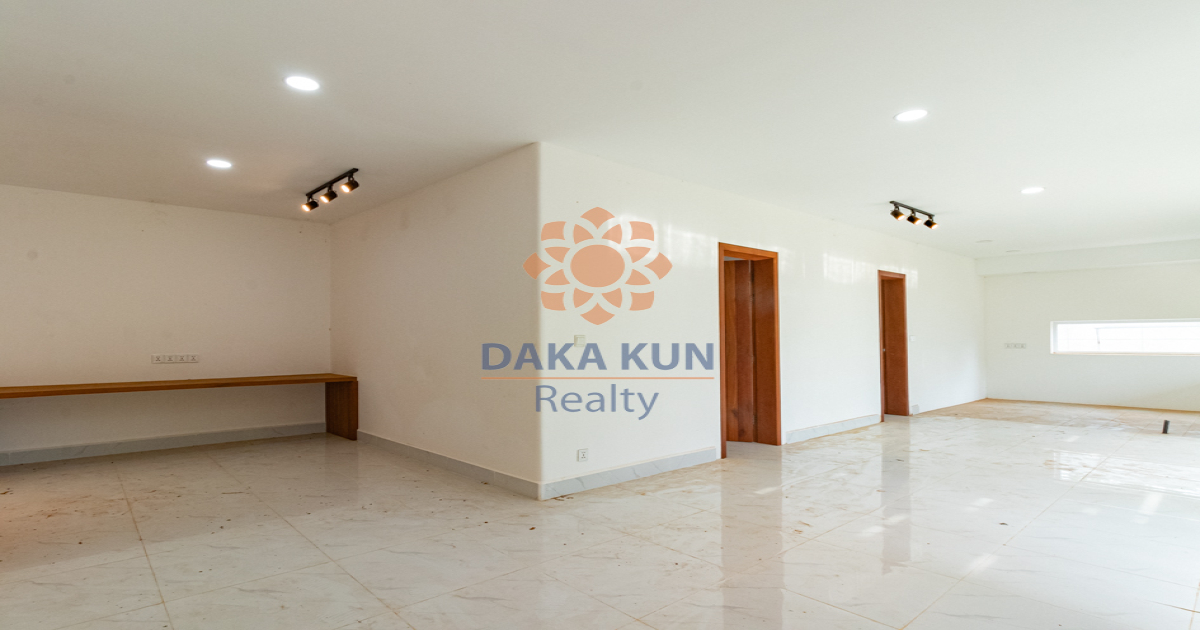 Wooden House for Sale in Siem Reap City-Svay Dangkum