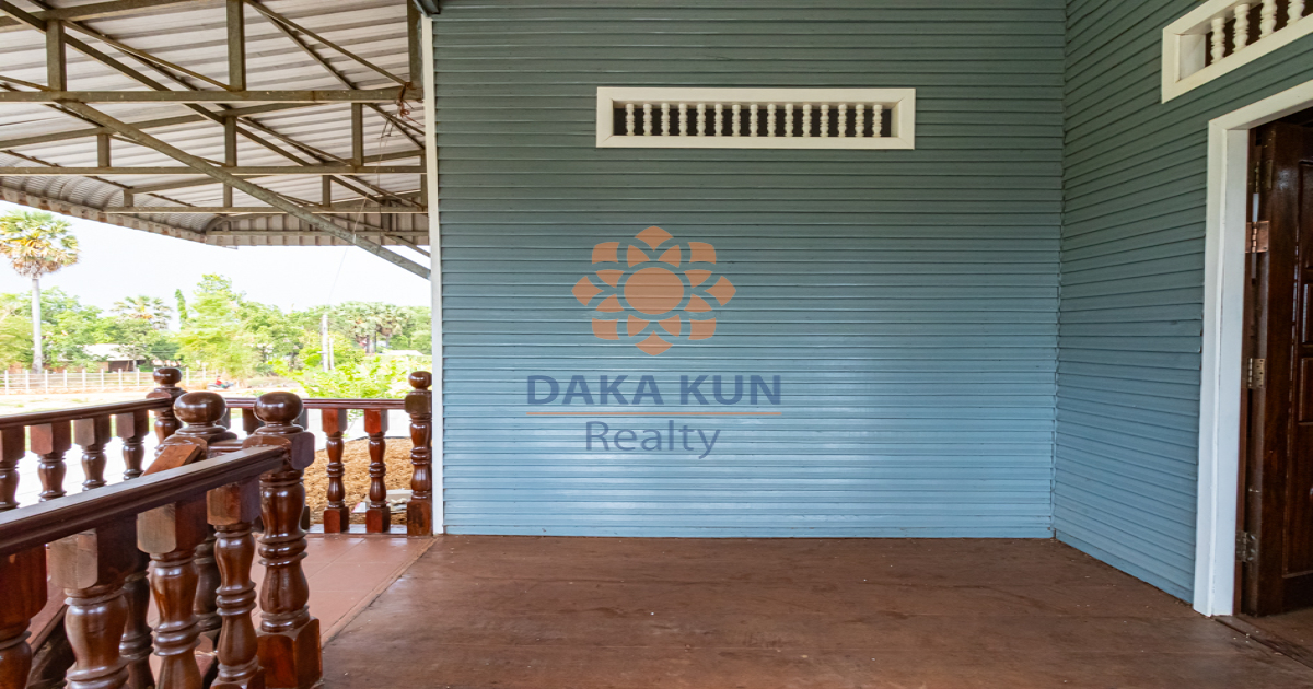 Wooden House for Sale in Siem Reap City-Svay Dangkum