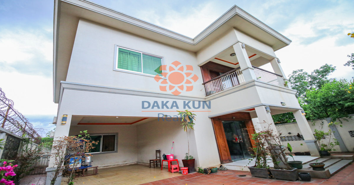 4 Bedrooms House for Rent in Siem Reap City, Svay Dangkum