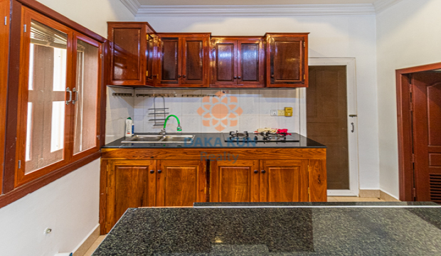 4 Bedrooms House for Rent in Krong Siem Reap-Svay Dangkum