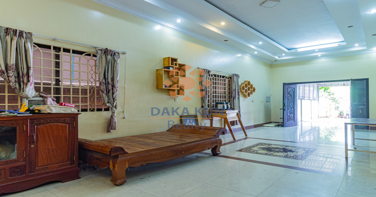 3 Bedrooms House for Sale in Siem Reap City-Svay Dangkum