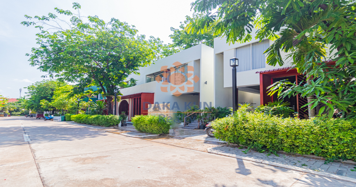 Villa for Sale with Swimming Pool in Siem Reap