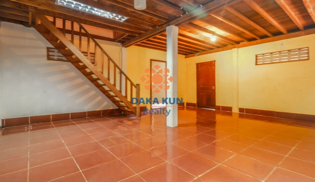 2 Bedrooms House for Rent in Siem Reap-Sala Kamreuk