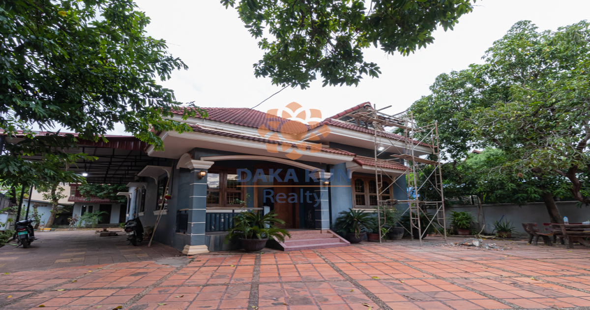 3 Bedrooms House for Rent in Siem Reap City-Sala Kamreuk