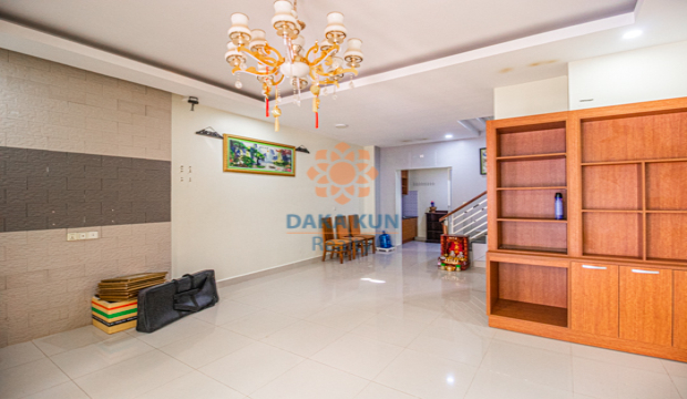 3 Bedrooms House for Rent in Krong Siem Reap-Svay Dangkum