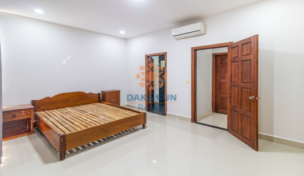 3 Bedrooms House for Rent in Krong Siem Reap-Svay Dangkum