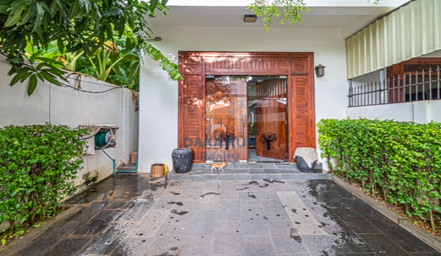House for Sale in Siem Reap city-Svay Dangkum