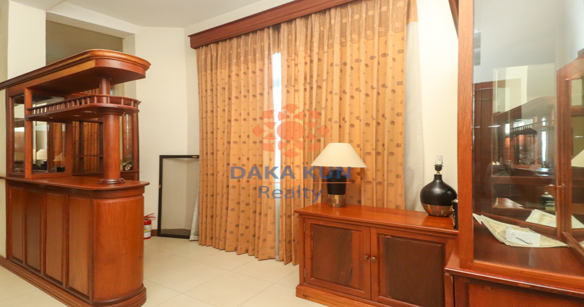 Apartment Building for Rent on Central Market St, Siem Reap City Center