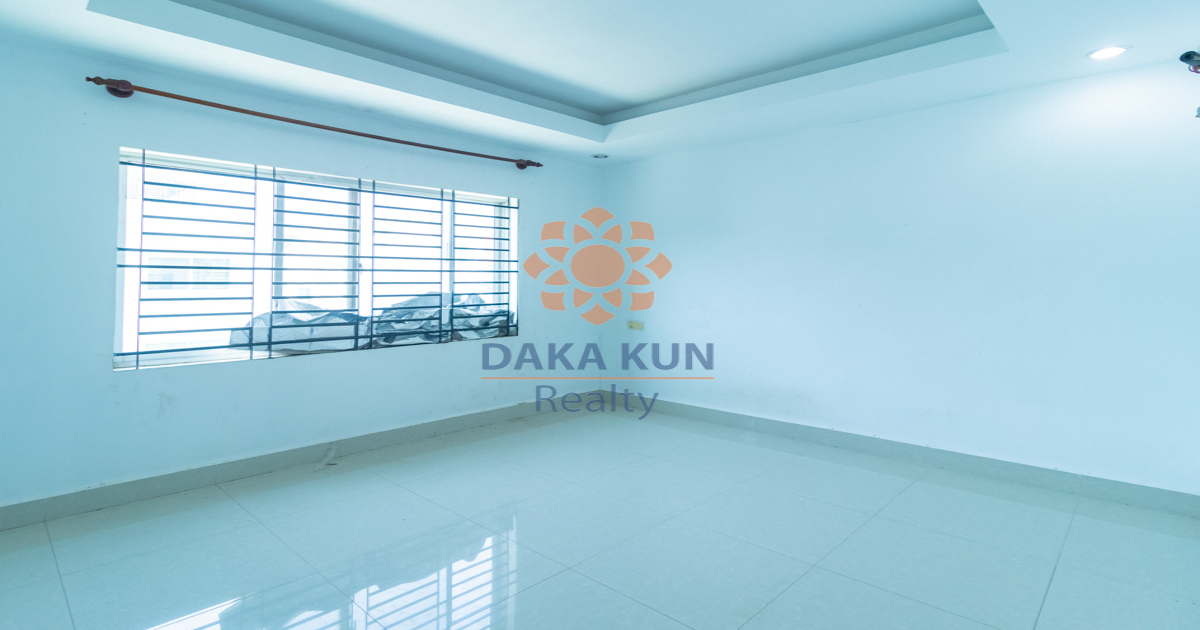 5 Bedrooms House for Sale in Siem Reap City-Chreav