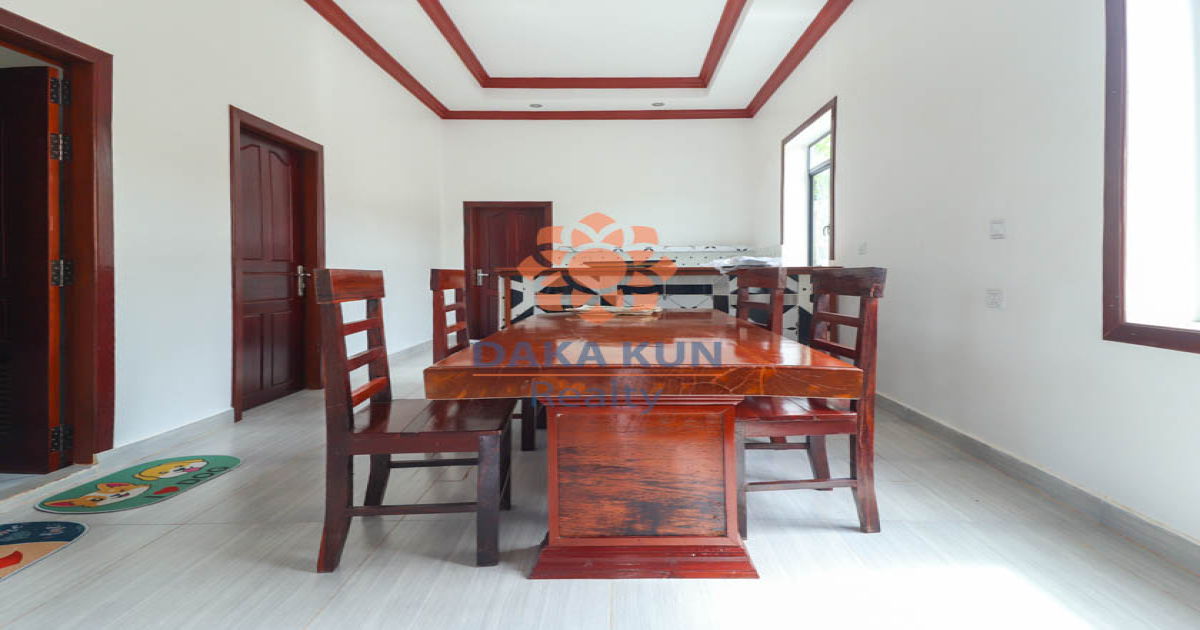 3 Bedrooms House for Sale in Siem Reap City, Sangkat Chreav