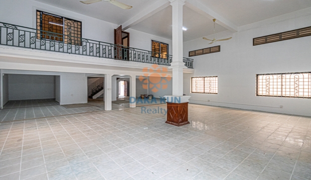 Commercial Building for Rent in krong Siem Reap-Svay Dangkum