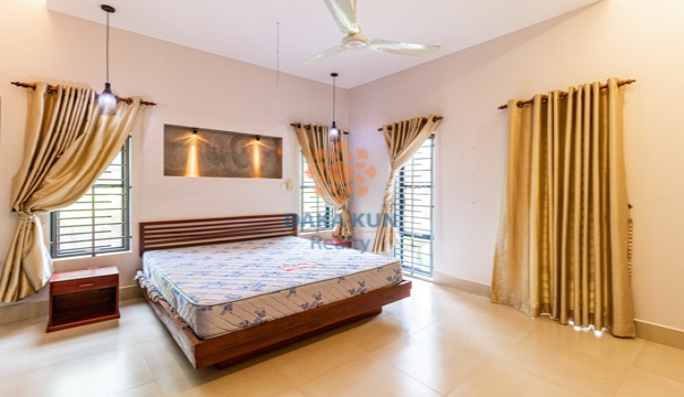 2 Bedrooms House for Rent in Siem Reap-Sala Kamreuk