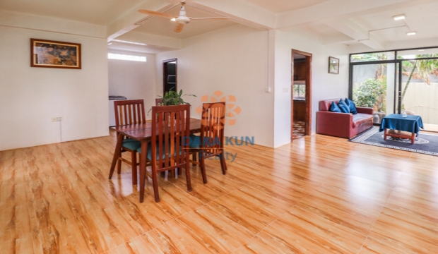 2 Bedrooms House for Rent in Siem Reap-Sala Kamreuk