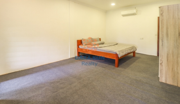 2 Bedrooms House for Rent in Siem Reap-Sala Kamreuk
