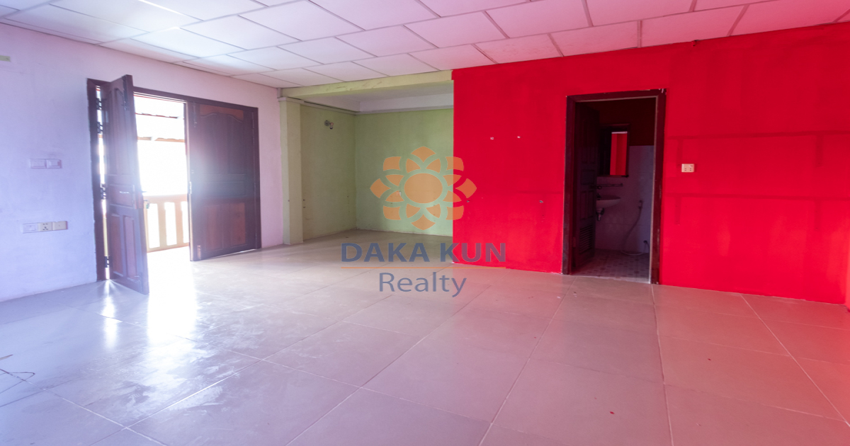 Boutique for Sale near Sivutha Road, Siem Reap city