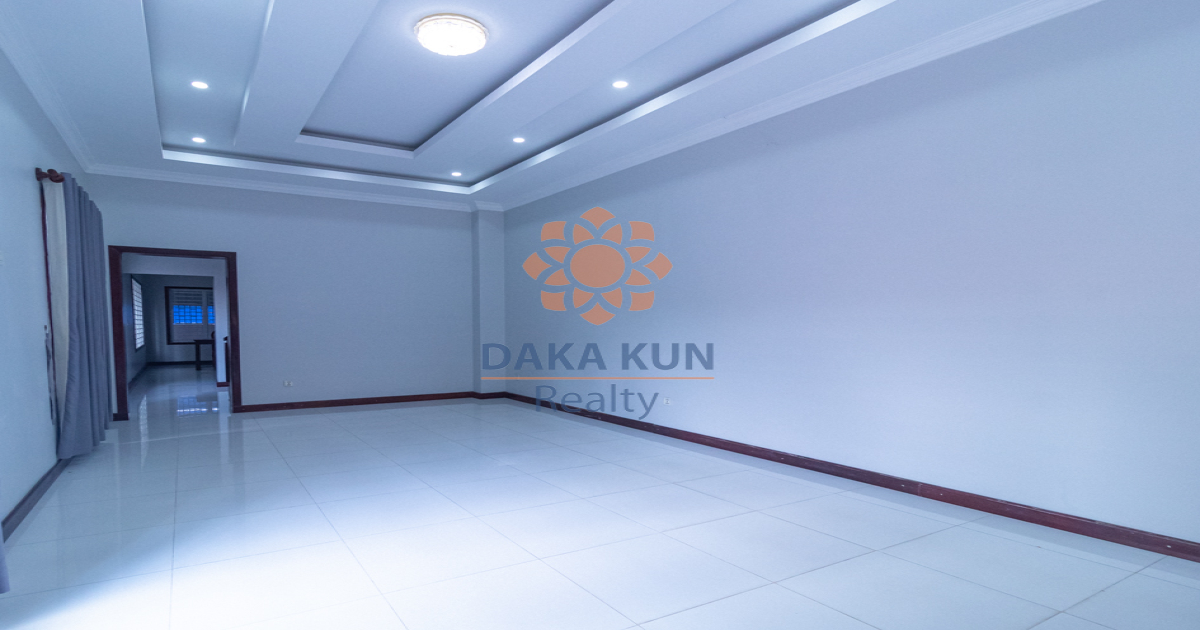 3 Bedrooms House for Rent in Siem Reap City-Svay Dangkum