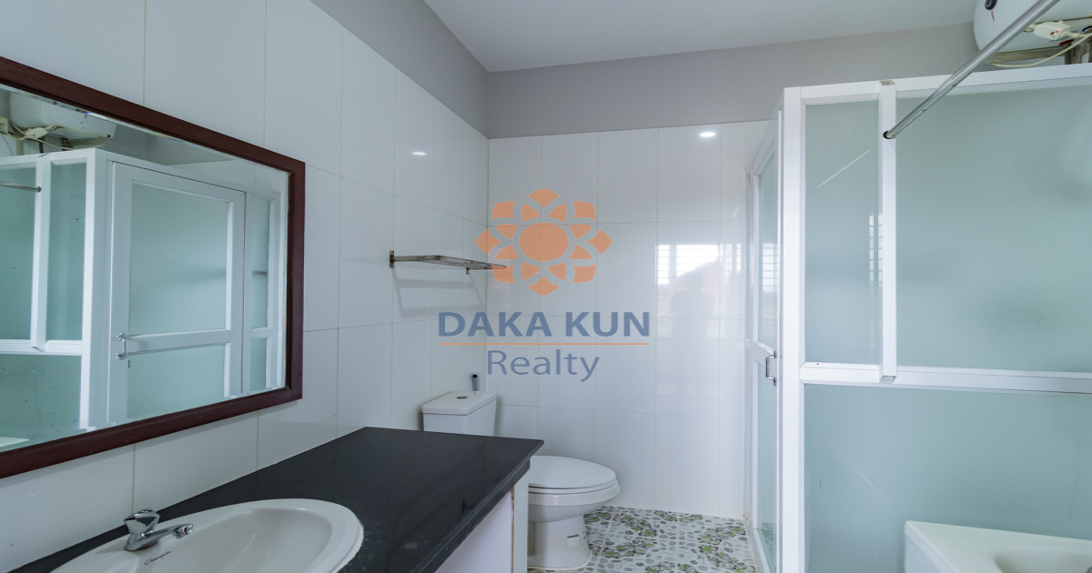 3 Bedrooms House for Rent in Siem Reap City-Svay Dangkum