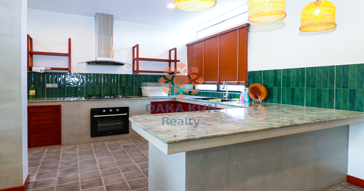 Villa with Swimming Pool for Rent in Siem Reap City
