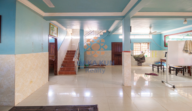 4 Bedrooms House for Rent in Krong Siem Reap-Sala Kamreuk